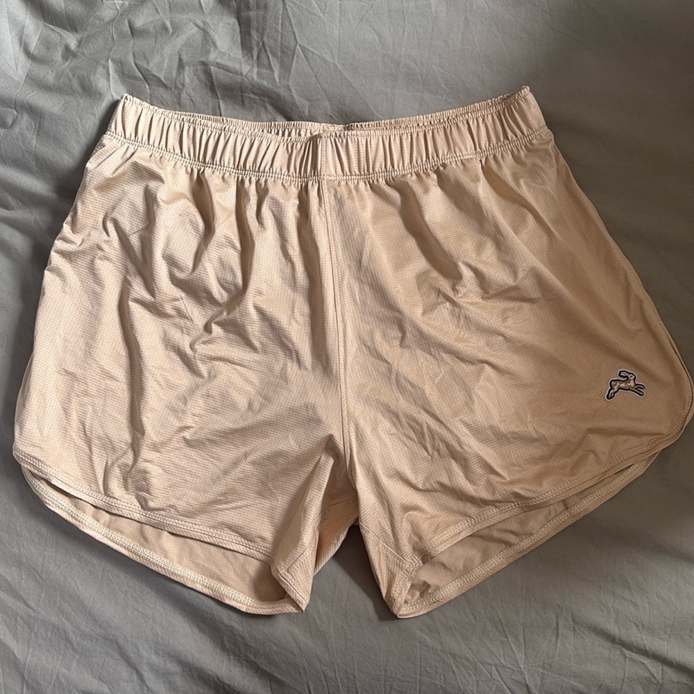 New without tags Tracksmith Twilight shorts